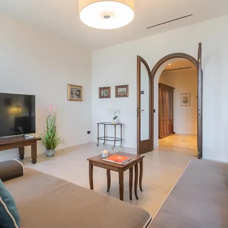 Prestige Style By Rent Апартаменты Белладжо